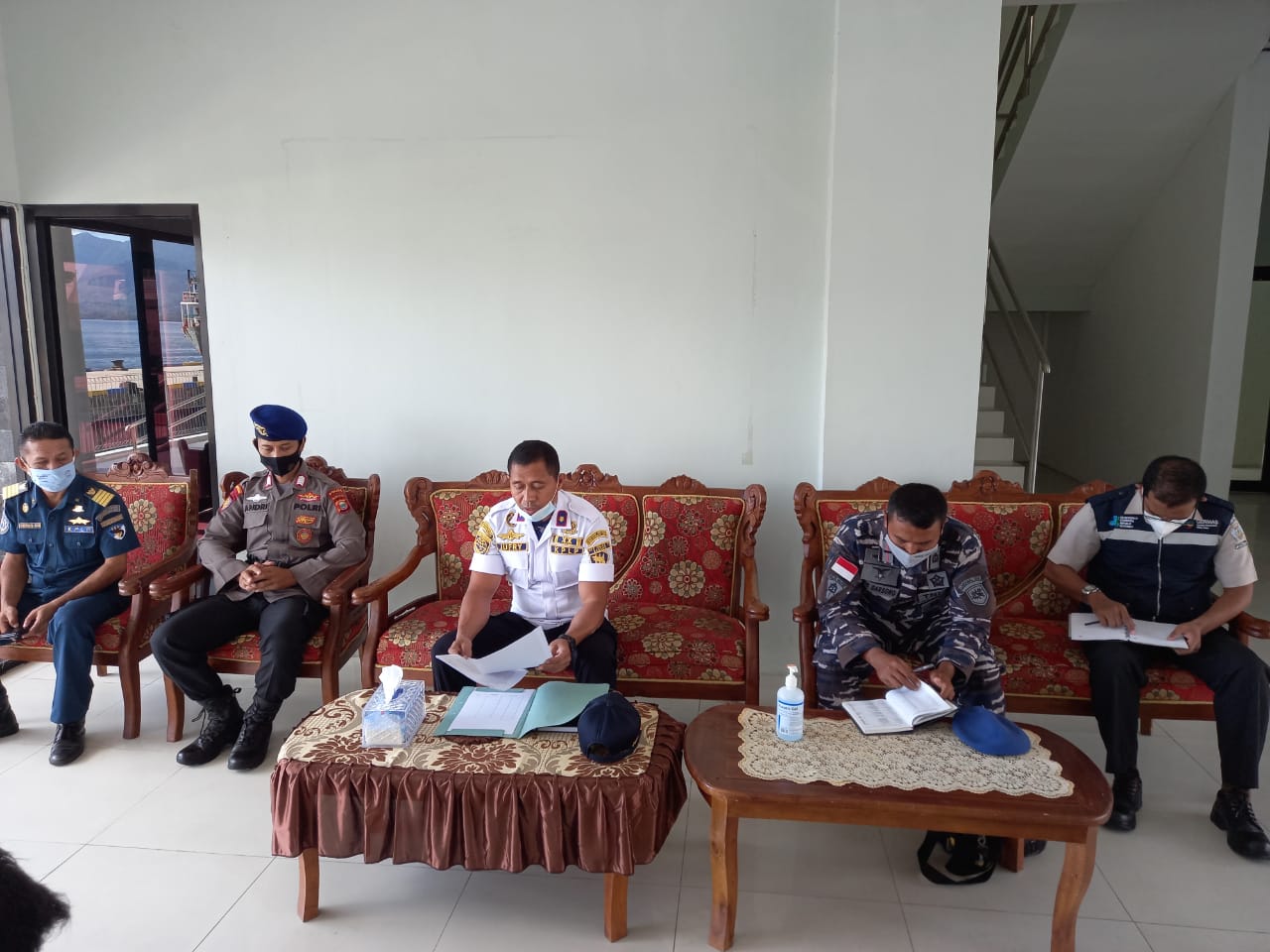 Suasana rapat kordinasi peniadan mudik oleh instansi terkait di Halsel. (foto: Sadam//segmen)