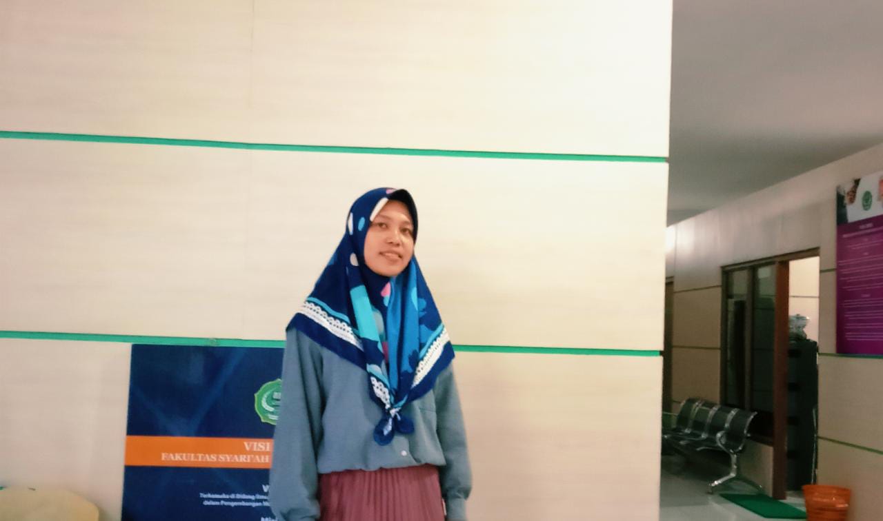 Ketua Bidang Pemberdayaan Perempuan Jejak Timur Maluku Utara, Rusni La Nahaji. (Sadam//segmen)