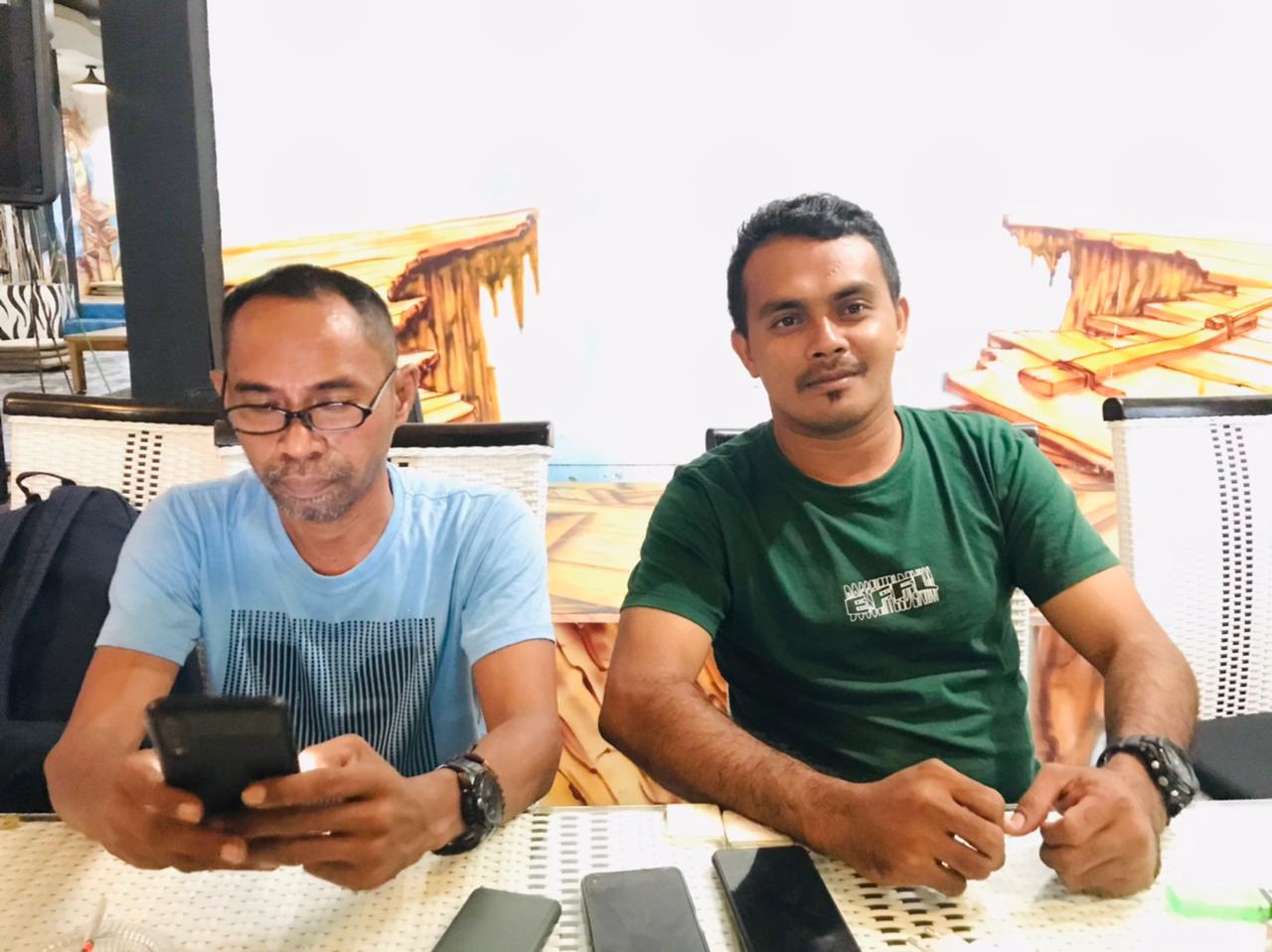 M. Yunus Najar (kanan) dan Direktur Segmen Sadam Hadi (kiri) saat konfrensi pers di Caffe Fatimah. Foto: Istimewa
