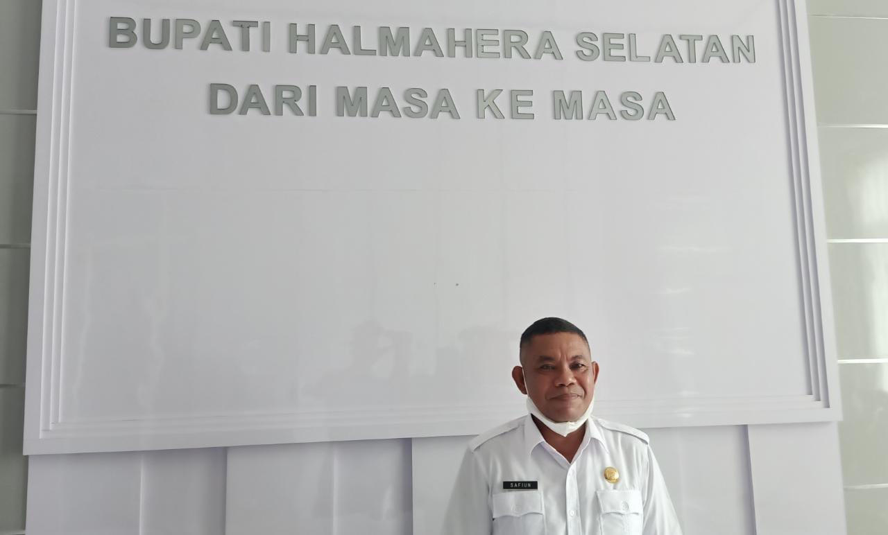 Safiun Rajulan Kepala Dikbud Halsel. (Sadam//segmen)