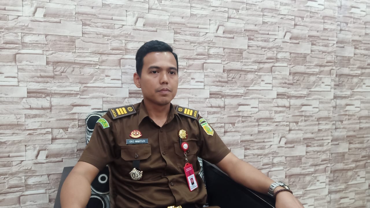 Eko Wahyudi Kasi Pidsus Kejari Halsel. (Sadam//segmen)