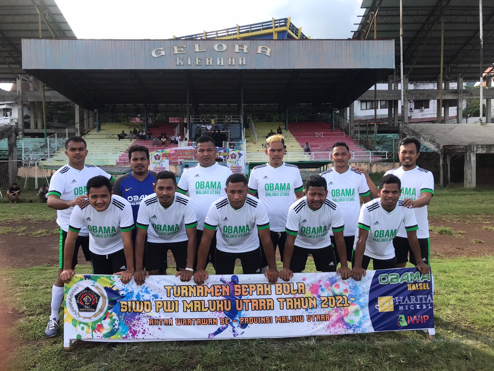 Skuad Wartawan Halsel FC. (Foto:Alif Budiman)