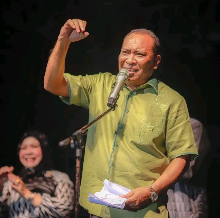 Bupati Halmahera Selatan, Usman Sidik. (Foto istimewa)