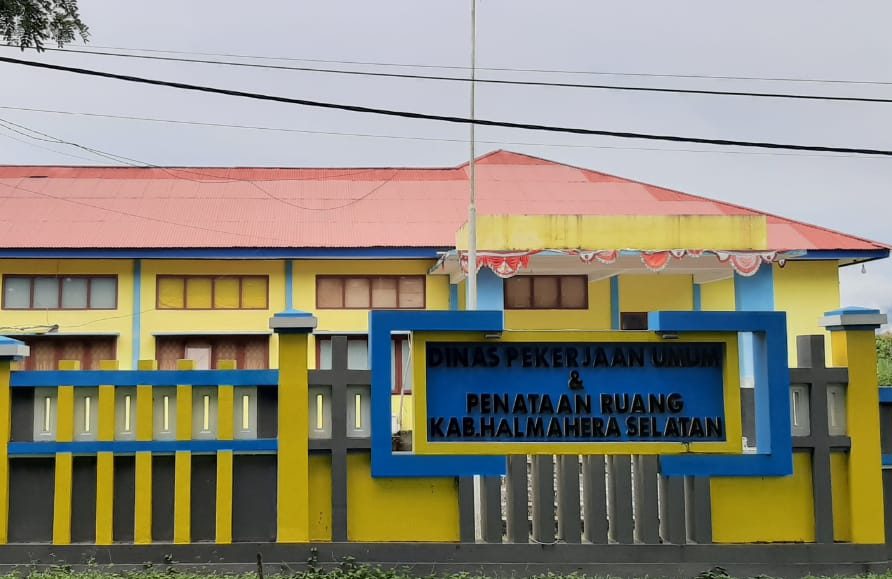 Kantor DPUPR Halmahera Selatan (foto_segmen)