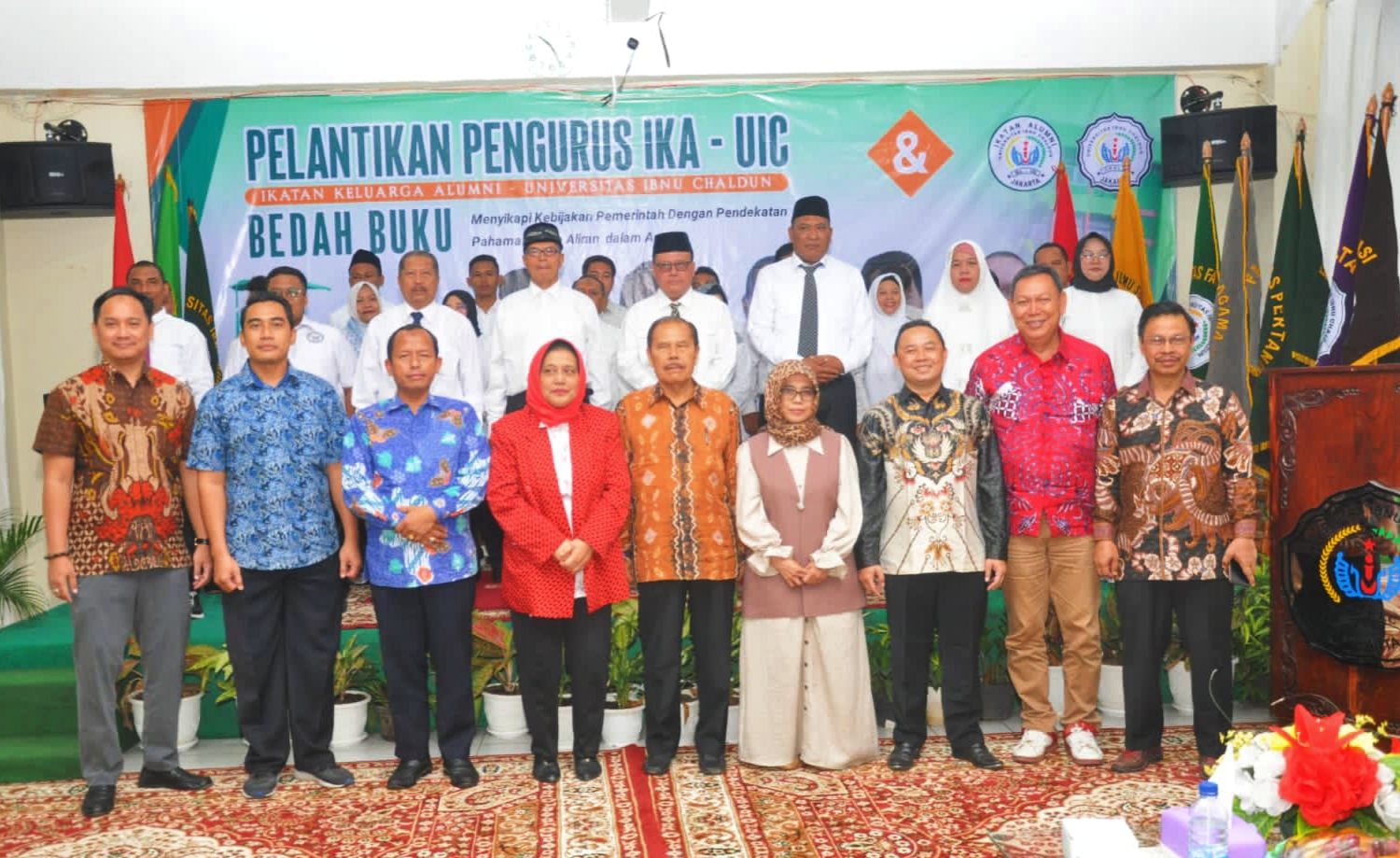 Pose bersama pengurus IKA UIC dan Civitas usai pelantikan (foto//Sadam)