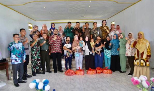 Susana Grebek Stunting di Dua kecamatan (foto_segmen)