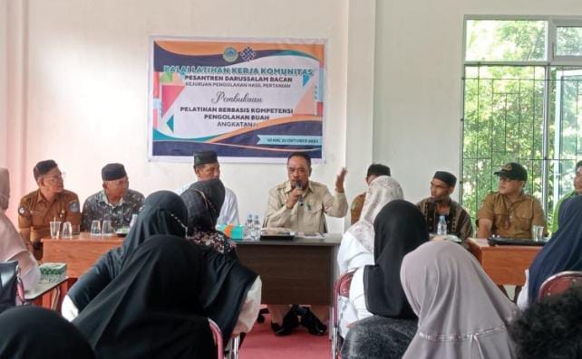 Susana pelatihan digelar Disnakertransi Halsel (foto_segmen)
