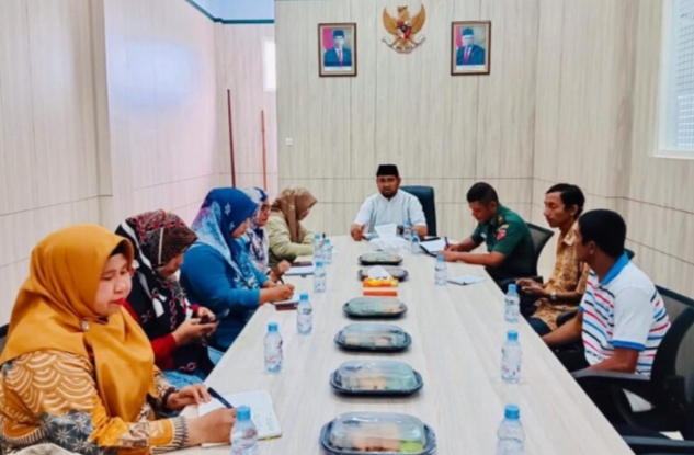 Wabup Halsel pimpin rapat penurunan Stunting (foto_segmen)