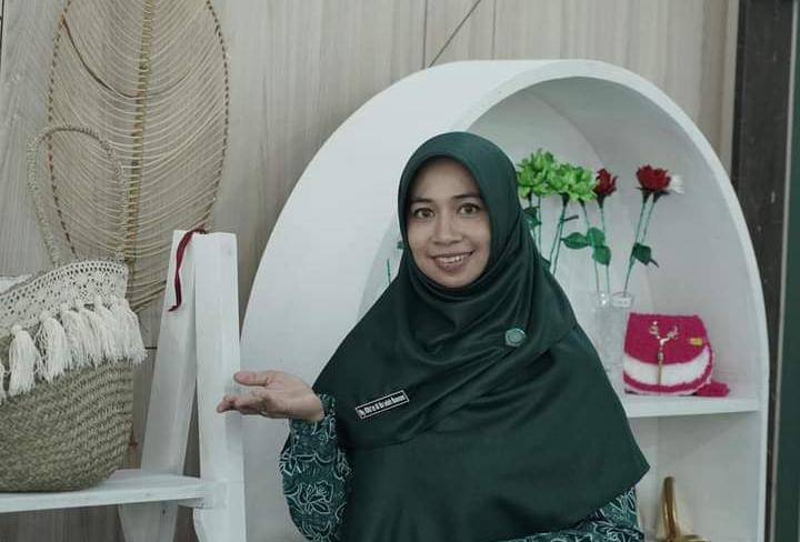Ketua TP-PKK Halsel Rifa’at Al Sa’adah (Sadam//segmen)