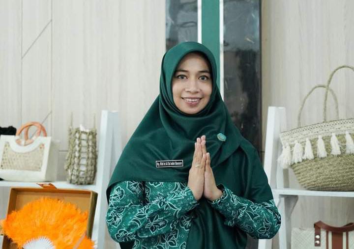 Ketua TP-PKK Halsel Rifa’at Al Sa’adah (Sadam//segmen)