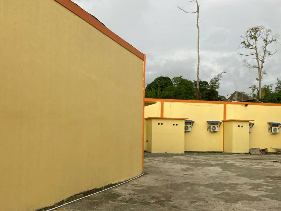 Gedung Bungalow lll Tanpa Izin atau ilegal (foto//Sadam)