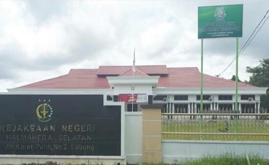 Kantor Kejaksaan Negeri Halmahera Selatan. foto | JMG