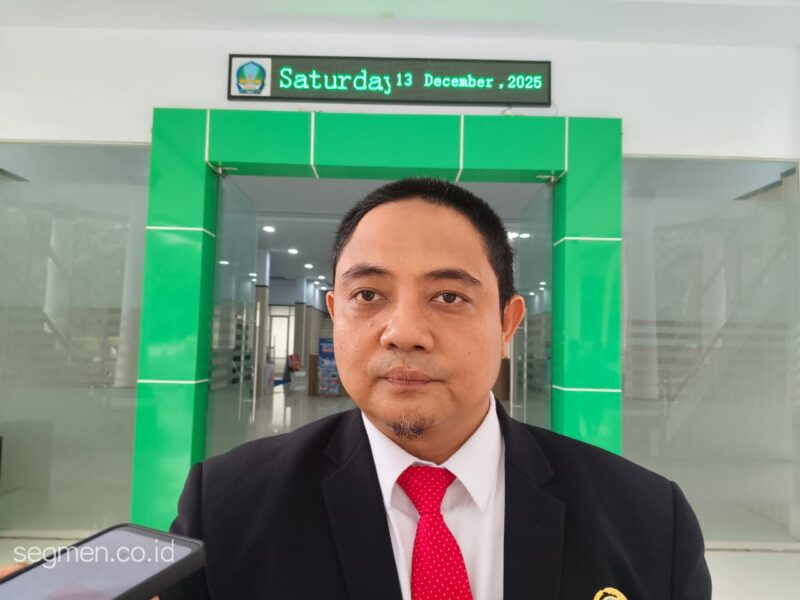 Yudi Eka Prasetya Rektor Universitas Nurul Hasan Bacan. Foto Sadam|Segmen