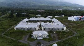 Pasar Tuwokona Bacan Selatan Dibangun Gunakan Dana Pinjam SMI 150 Miliar Kini Terbengkalai. foto detik.com