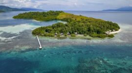 Pulau Kusu Island di Desa Kairew, Kecamatan Bacan Timur, Halmahera Selatan, Maluku Utara. foto Sadam Hadi|Segmen